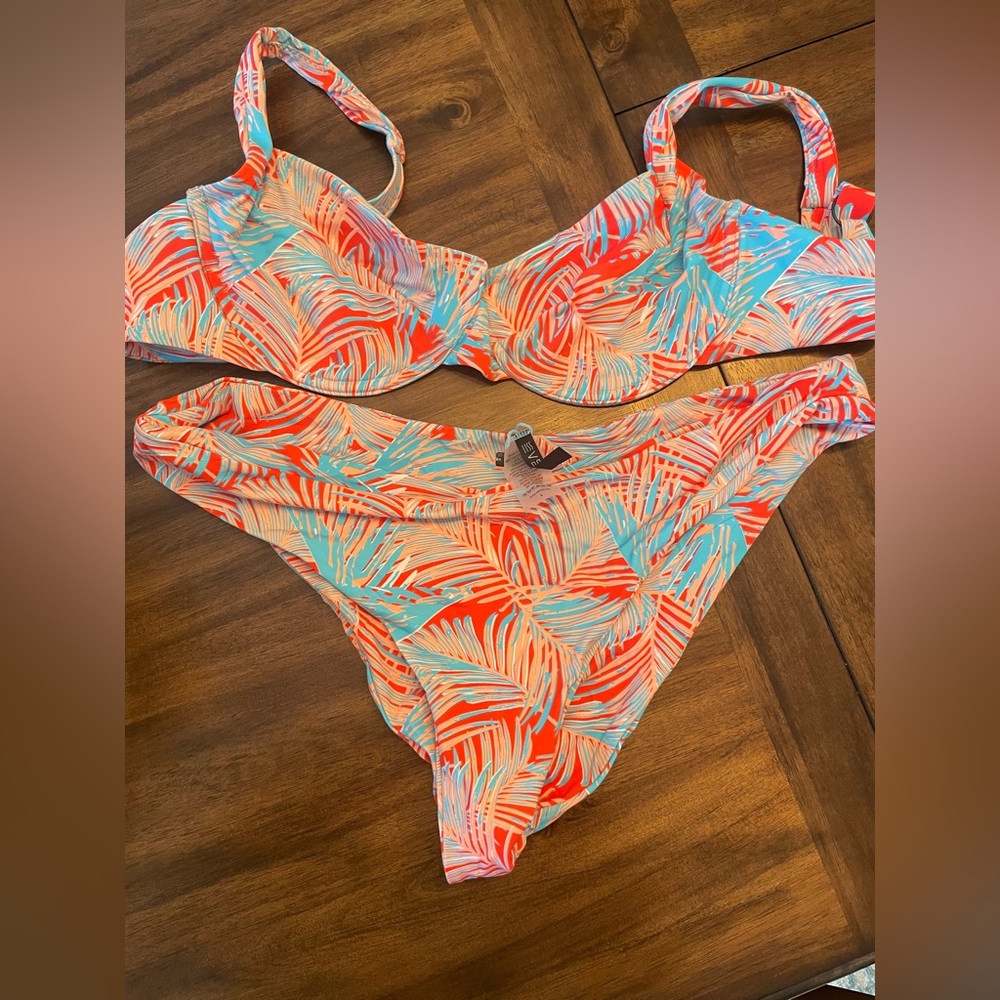Vetchy Laguna Bikini Palm Set